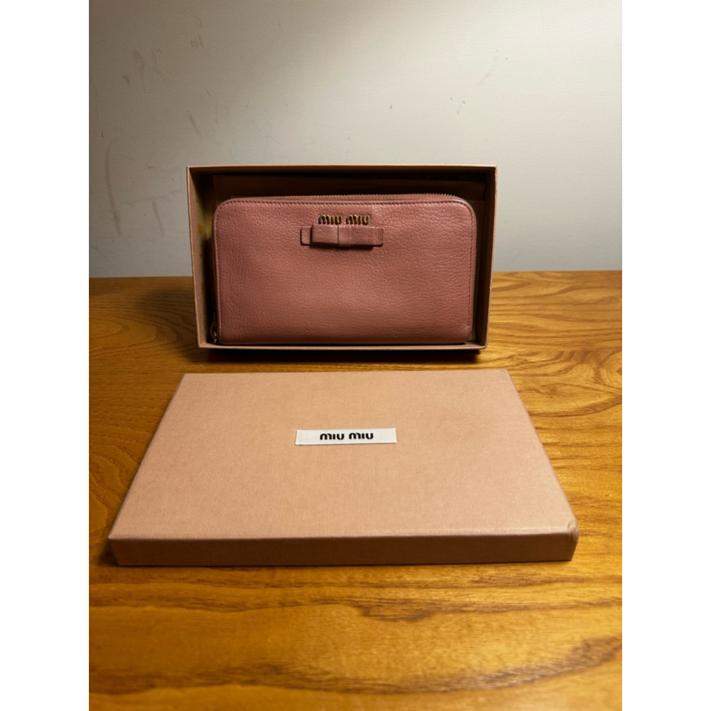 Women's Miu Miu Leather Wallet Long Pink Wallet